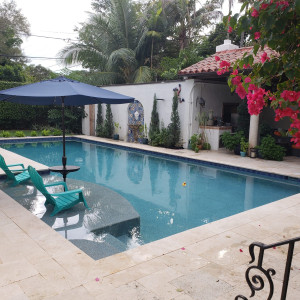 Coral Gables, FL New Construction 16' Tanning Ledge/Steps with Umbrella Coral Gables, FL New Construction