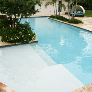 Pinecrest, FL New Pool Construction 10'x16' Tanning Ledge with Bench Pinecrest, FL New Pool Construction